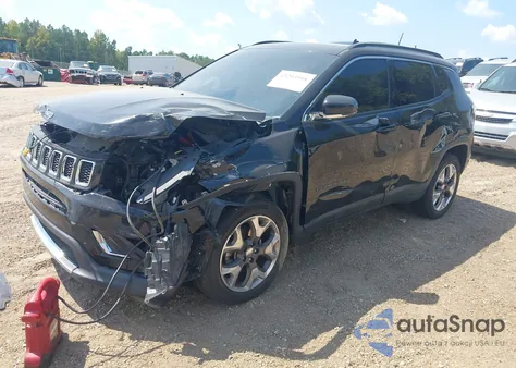 2019 Jeep Compass Limited 4X4 from USA, damaged, VIN 3C4NJDCB7KT638615